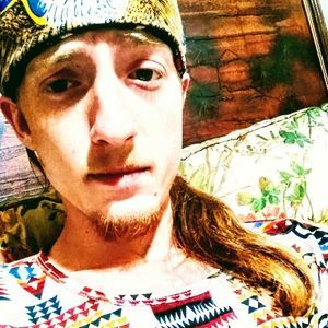 Meet your Posher, Aaron